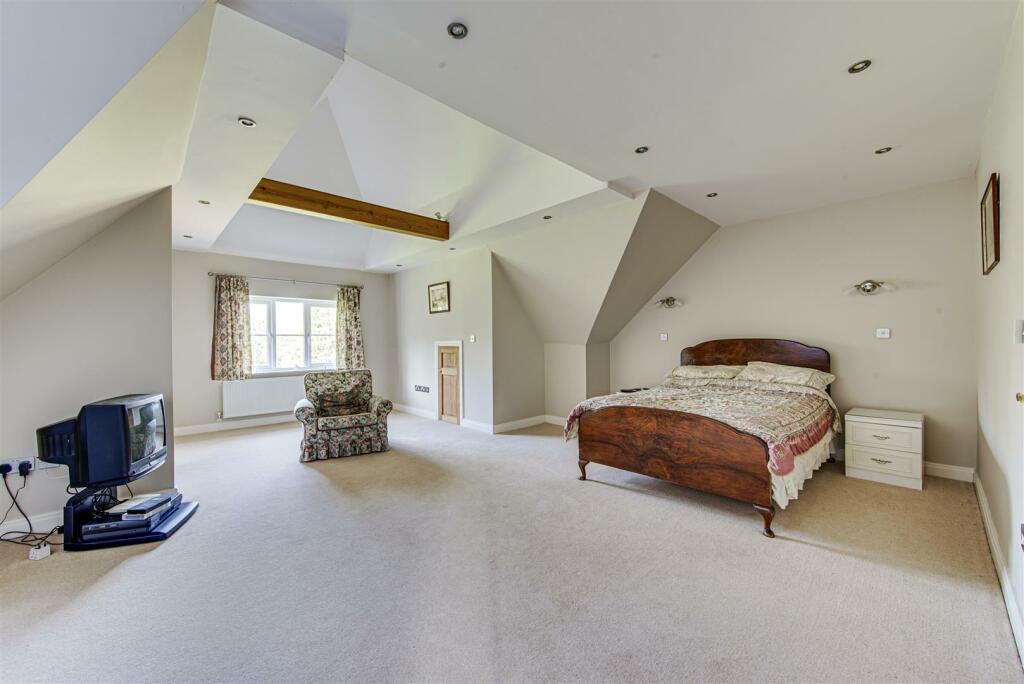 Additional property image - Spacious home on the exclusive Blackfirs Lane, Somerford, Congleton