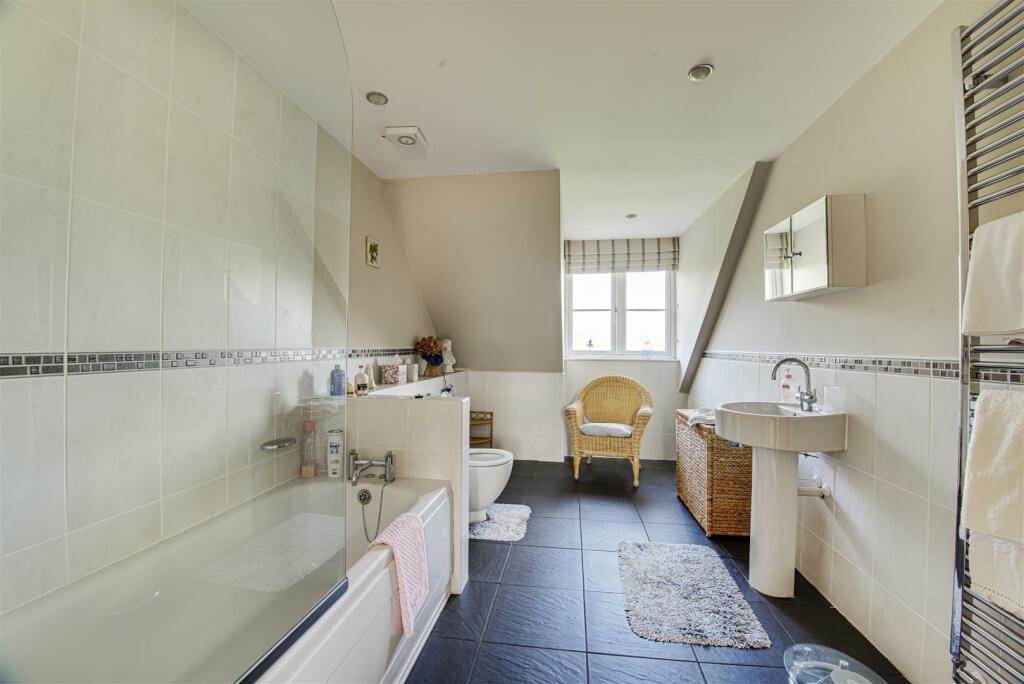 Additional property image - Spacious home on the exclusive Blackfirs Lane, Somerford, Congleton