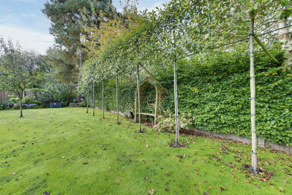Additional property image - Spacious home on the exclusive Blackfirs Lane, Somerford, Congleton