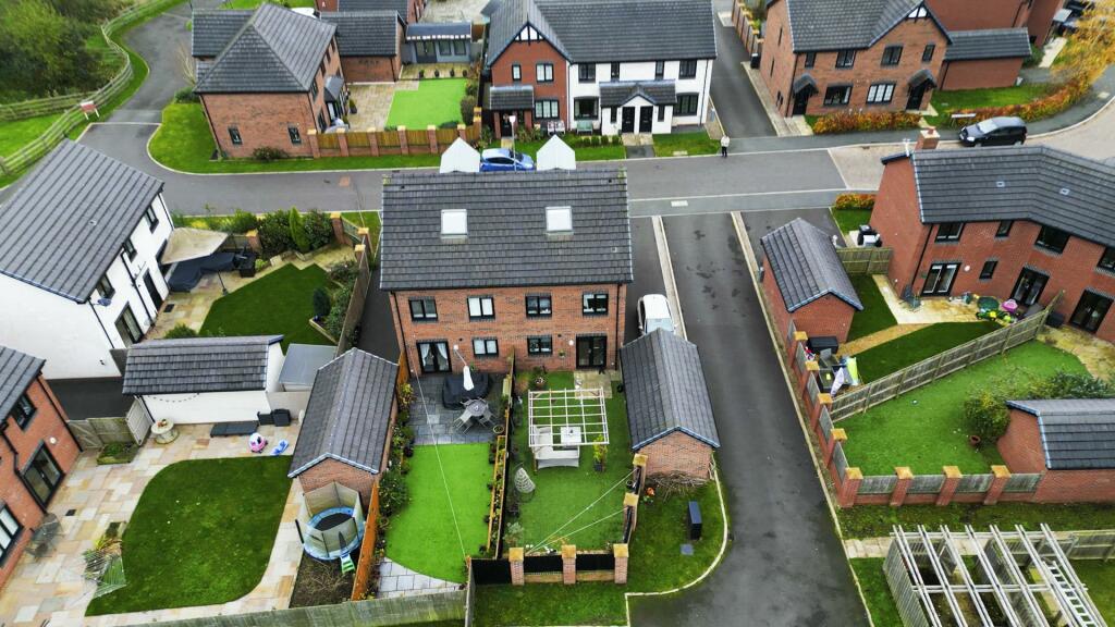 Additional property image - Forge Wood Close, Congleton, Cheshire