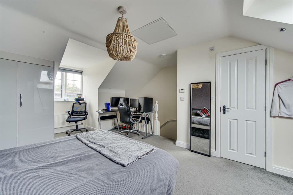Additional property image - Forge Wood Close, Congleton, Cheshire