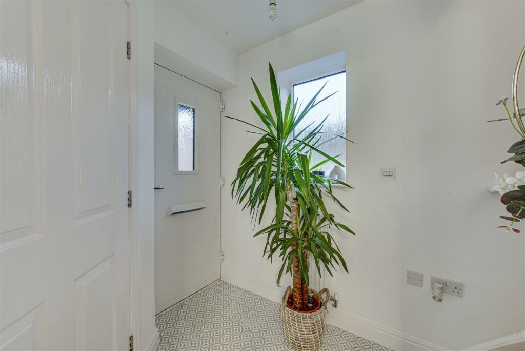 Additional property image - Forge Wood Close, Congleton, Cheshire