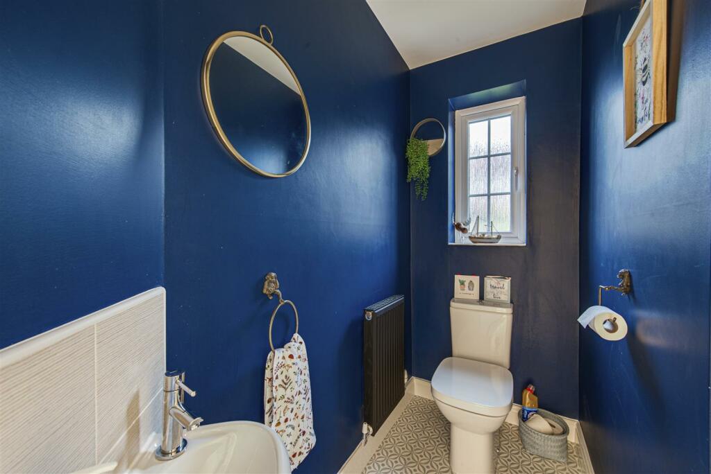 Additional property image - Forge Wood Close, Congleton, Cheshire