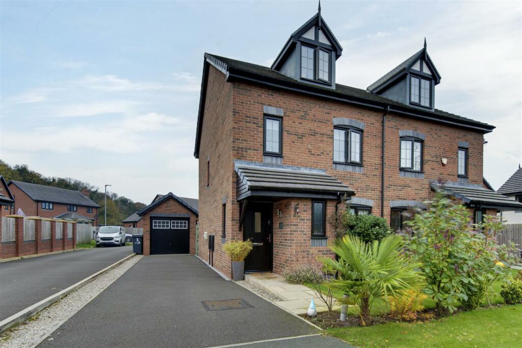 Additional property image - Forge Wood Close, Congleton, Cheshire