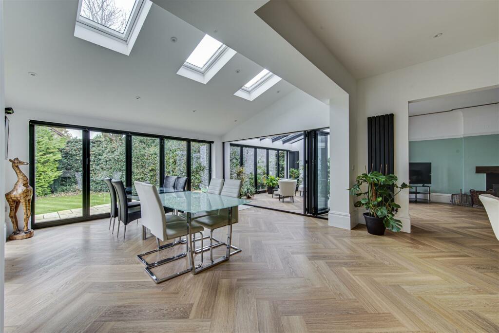 Additional property image - Park Lane, Congleton