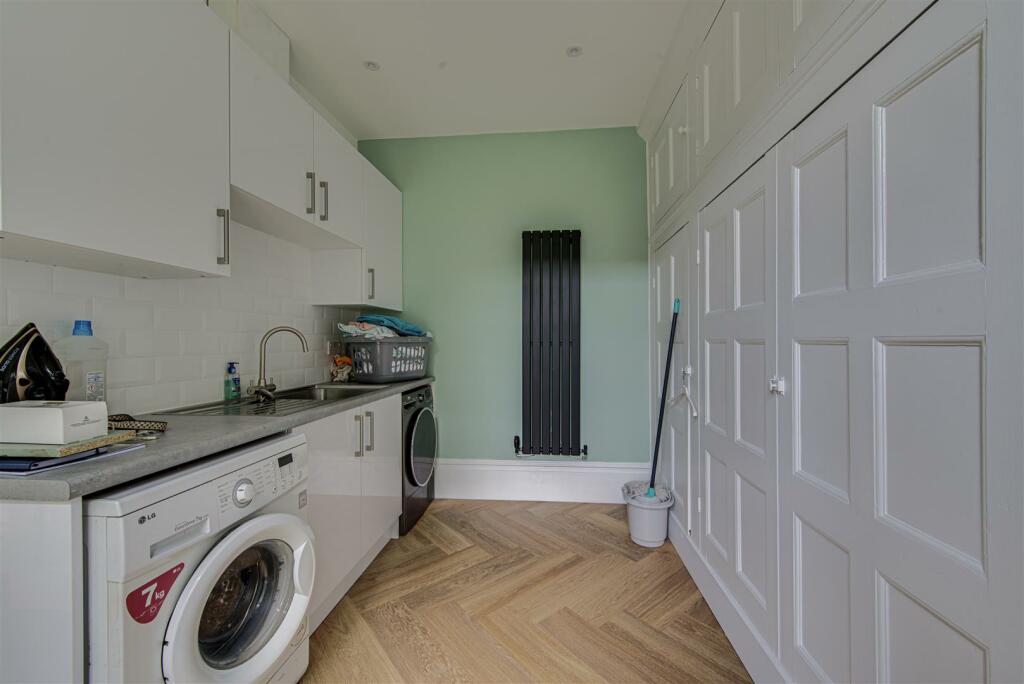 Additional property image - Park Lane, Congleton