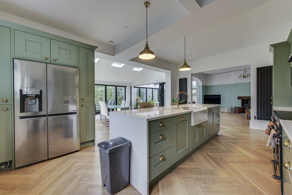 Additional property image - Park Lane, Congleton