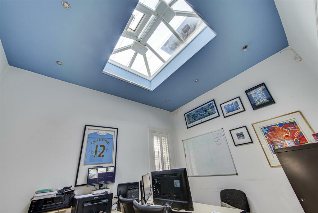Additional property image - Park Lane, Congleton