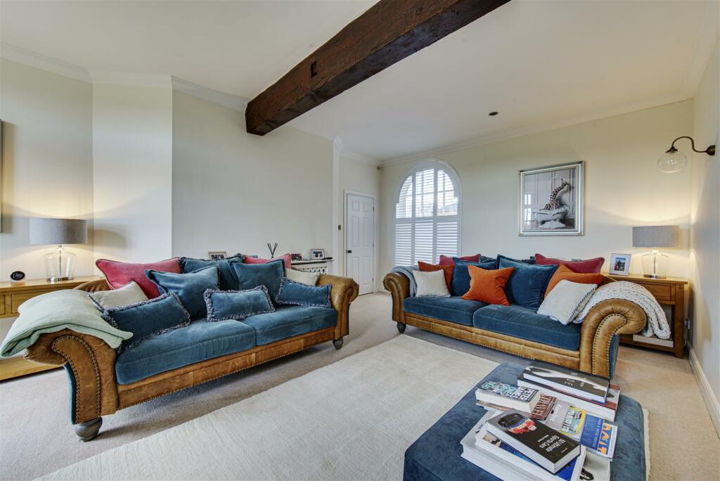 Additional property image - 3 The Stables, Somerford, Congleton