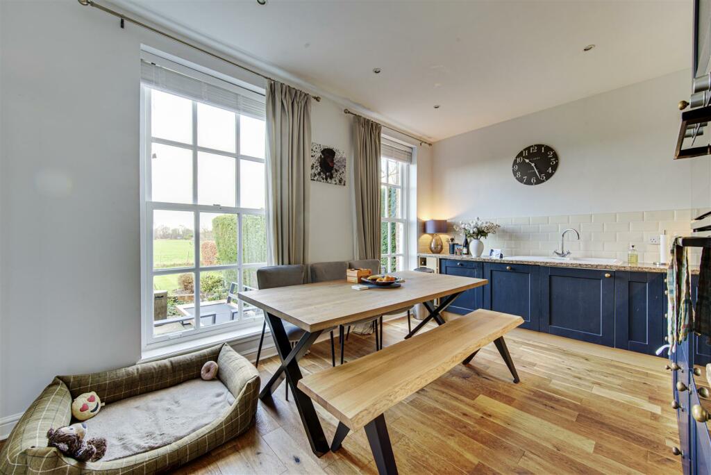Additional property image - 3 The Stables, Somerford, Congleton