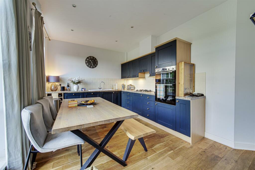 Additional property image - 3 The Stables, Somerford, Congleton