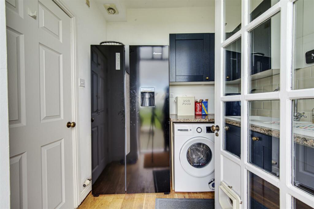 Additional property image - 3 The Stables, Somerford, Congleton