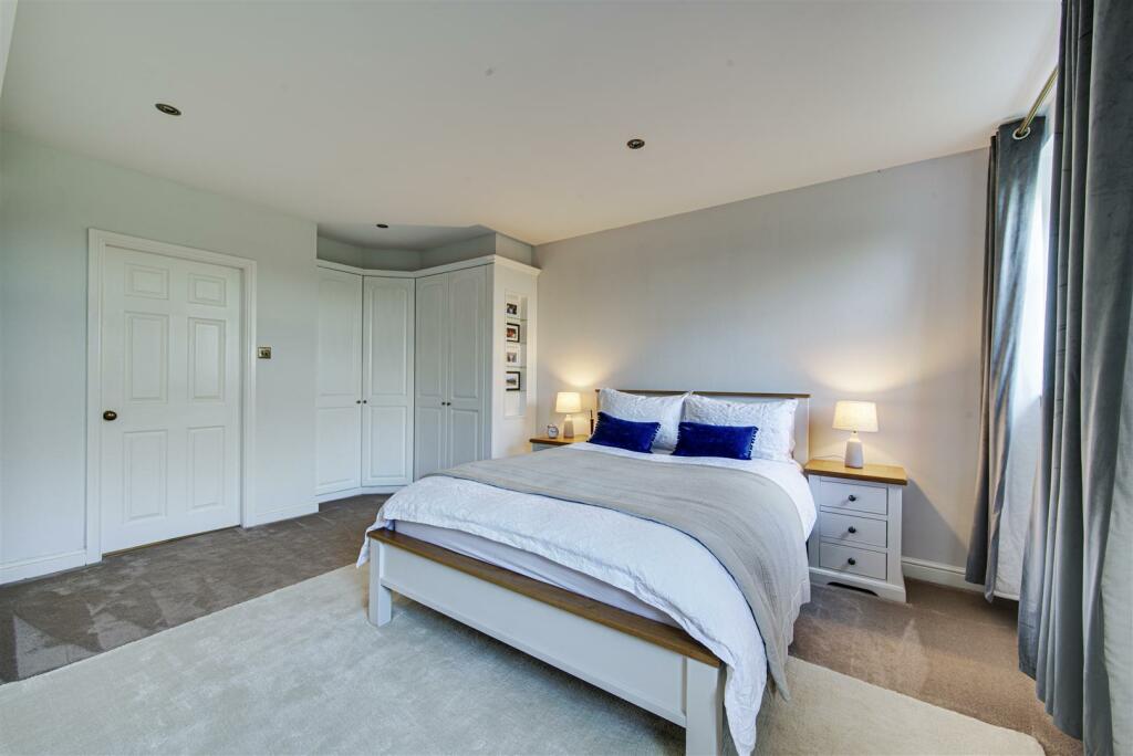 Additional property image - 3 The Stables, Somerford, Congleton