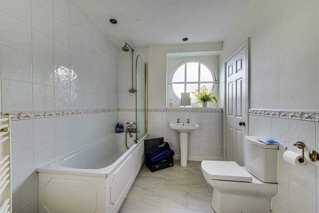 Additional property image - 3 The Stables, Somerford, Congleton