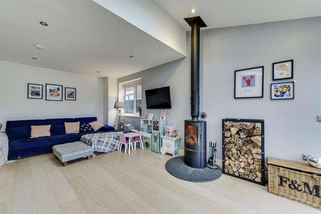 Additional property image - Delamere Road, West Heath, Congleton