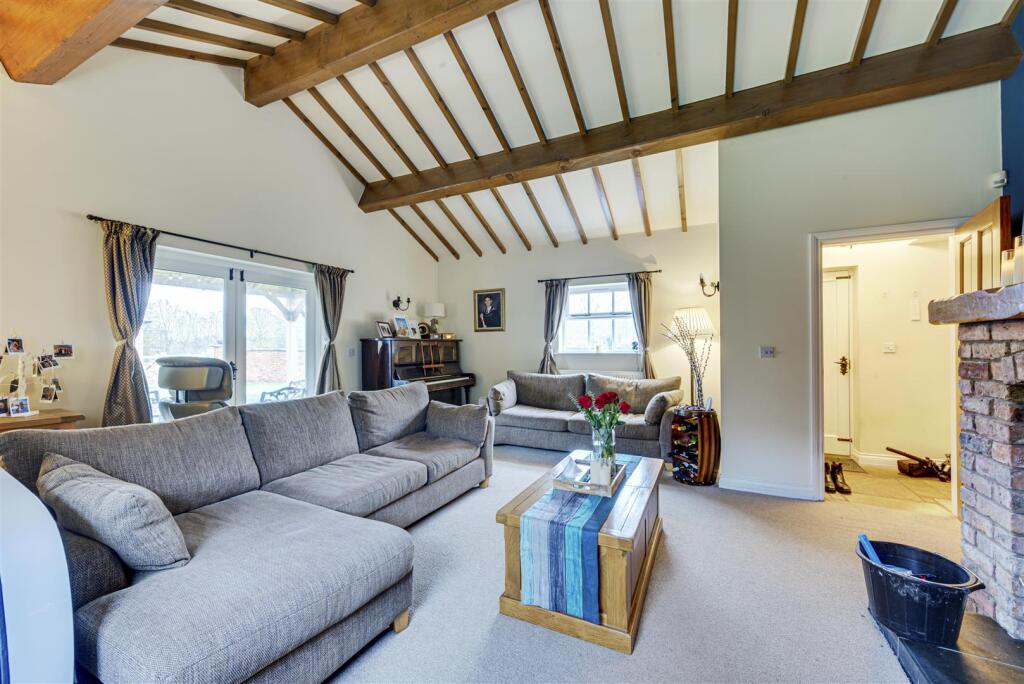 Additional property image - Bluebell Cottage, Off Macclesfield Road, Holmes Chapel