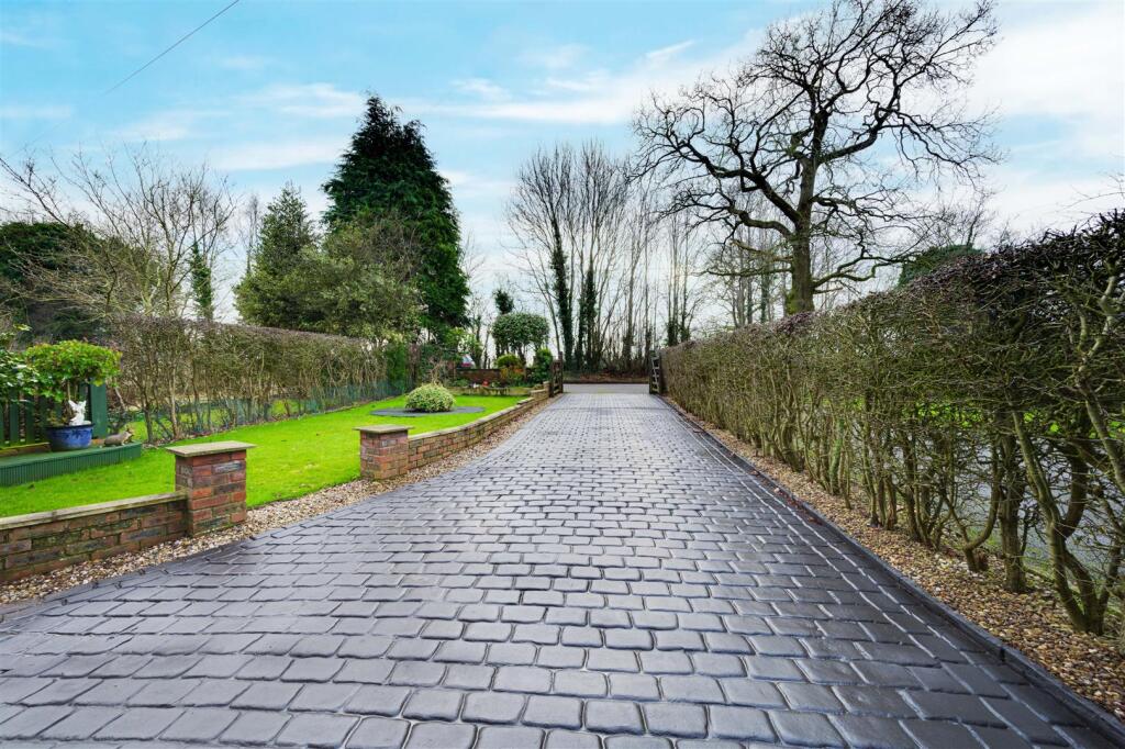 Additional property image - Swettenham Road, Somerford Booths, Congleton