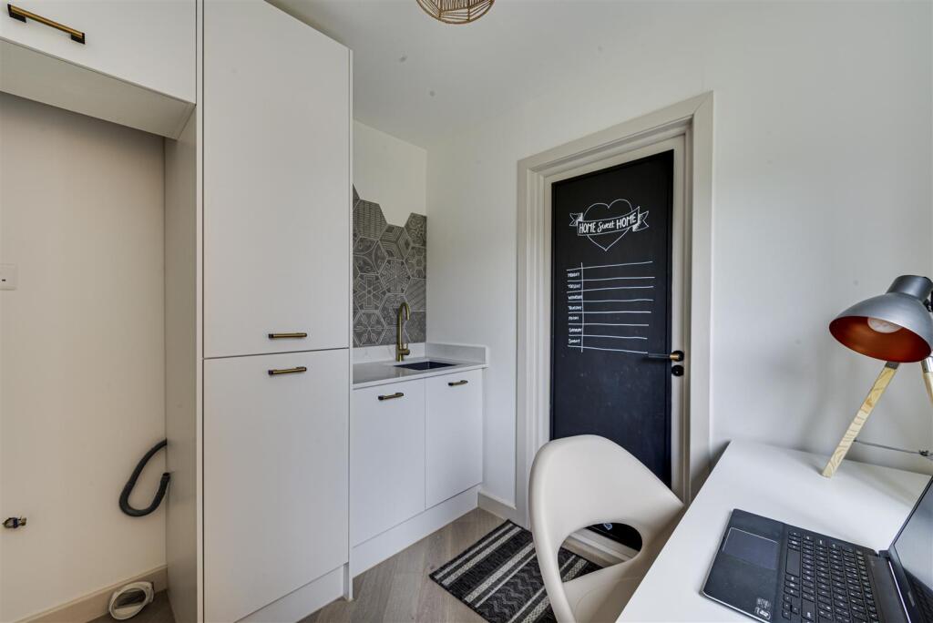 Additional property image - Daisybank Drive, Congleton, Cheshire