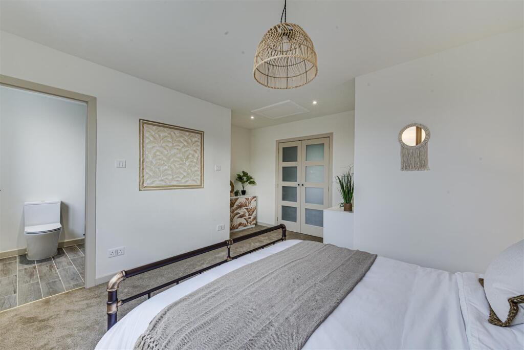 Additional property image - Daisybank Drive, Congleton, Cheshire