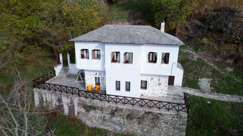 Main image of property: Thessalia, Magnesia, Makrinitsa