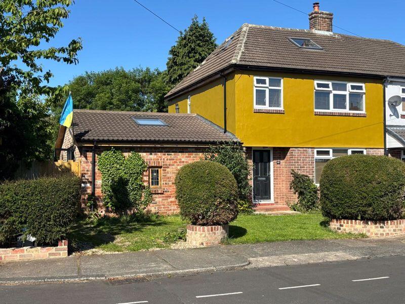 Main image of property: The Crescent, Benton
