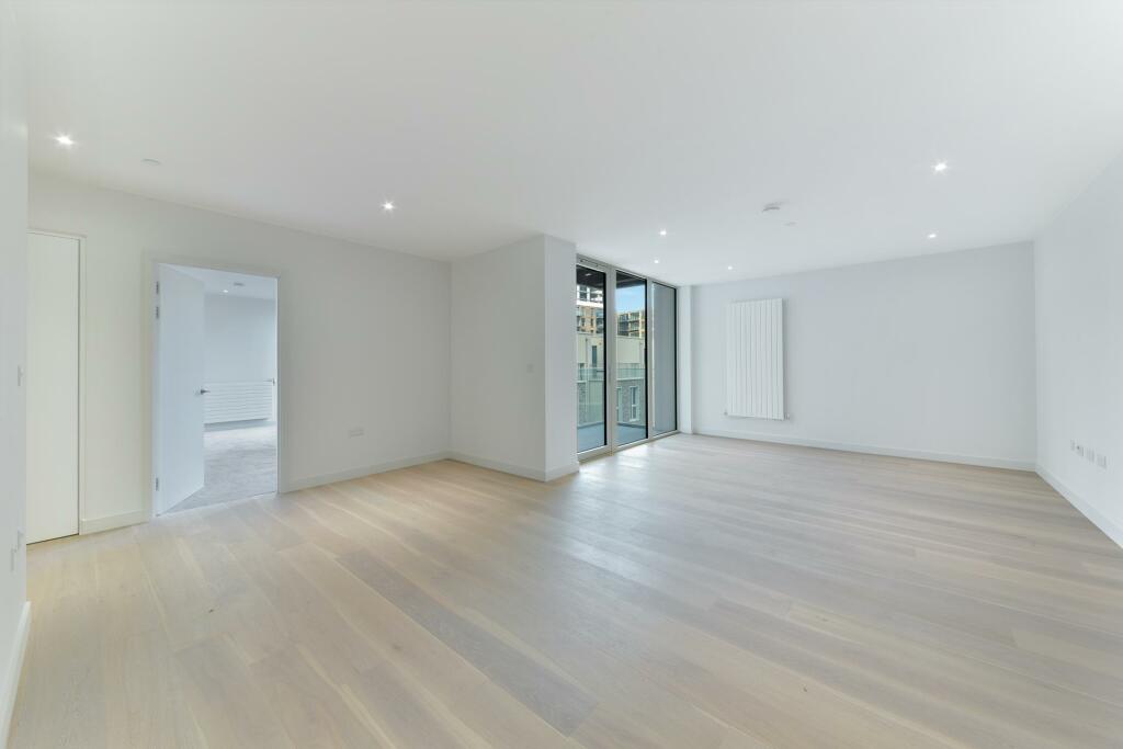 Main image of property: Liner House, Royal Wharf, London, E16
