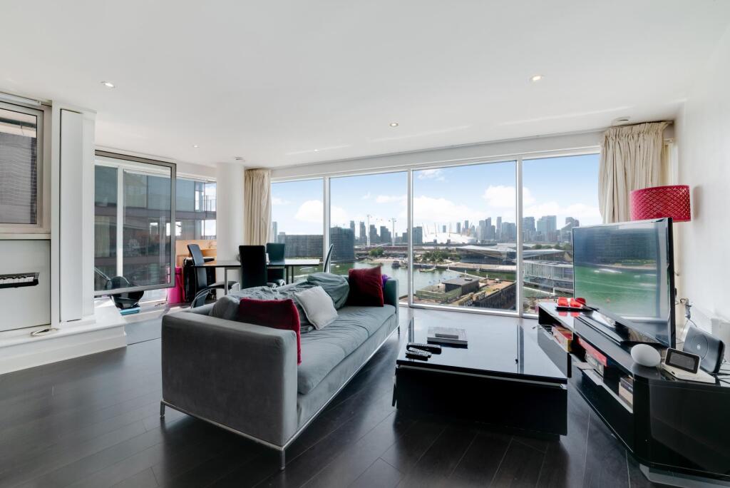 Main image of property: Balearic Apartments, Western Gateway, E16