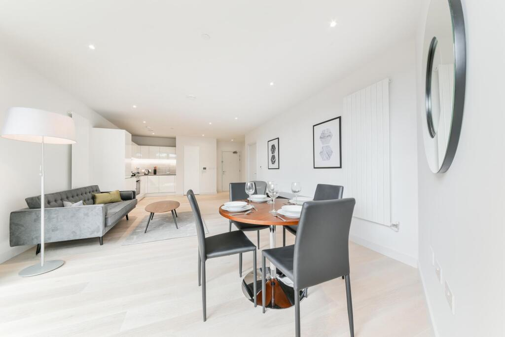 Main image of property: Summerston House, Royal Wharf, London, E16 