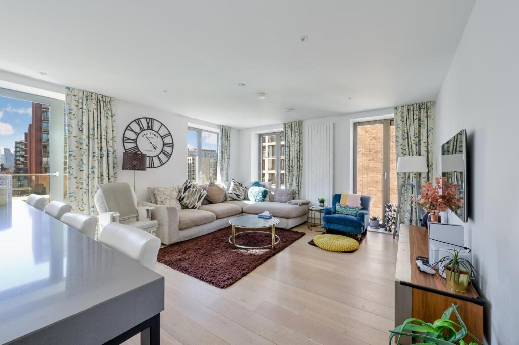 Main image of property: Kelson House, Royal Wharf, E16