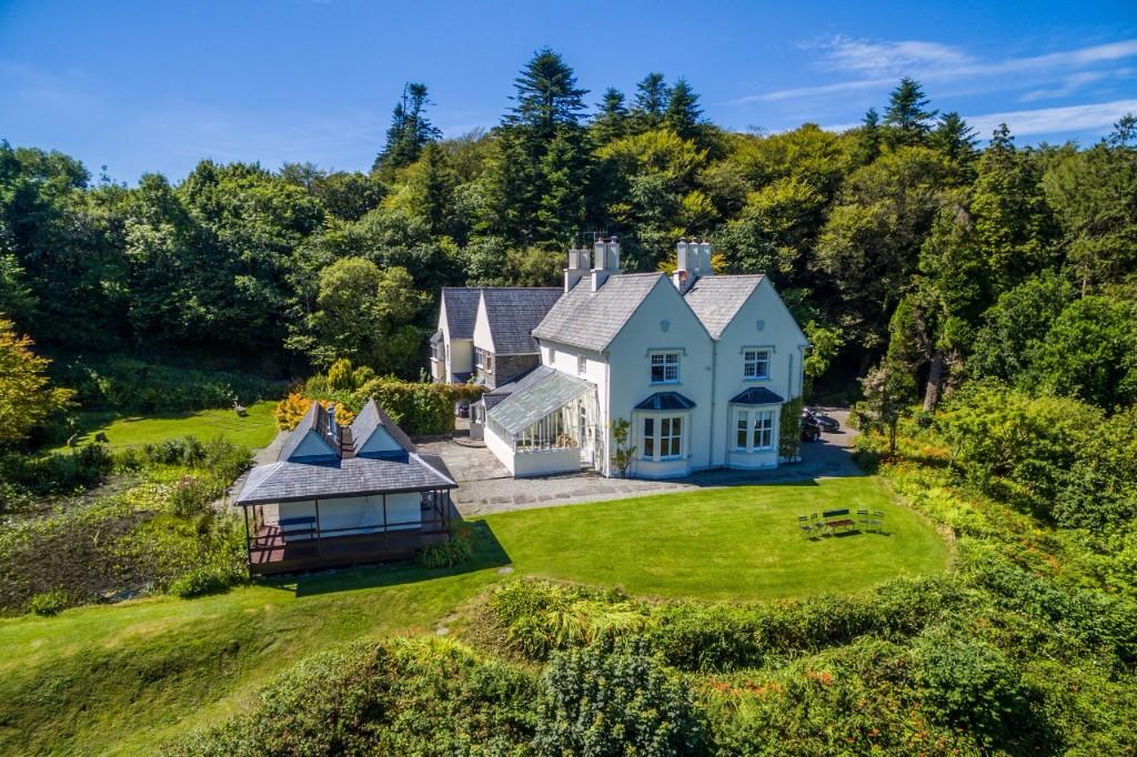 25 bedroom detached house for sale in Skibbereen, Cork, Ireland