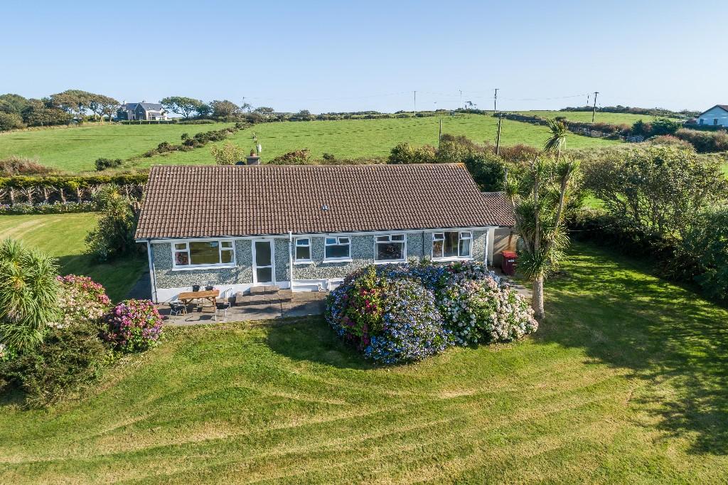 3 bedroom detached bungalow for sale in Baltimore, Cork, Ireland
