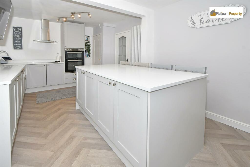 3 bedroom semidetached house for sale in Pemberton Drive, Meir Heath