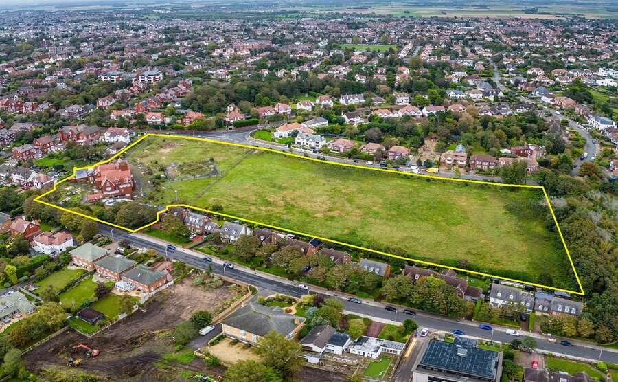 Main image of property: Birkdale School for the Hearing Impaired, 40 Lancaster Road
