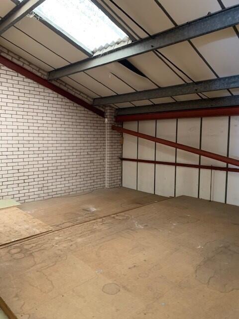 Additional property image - Unit 8, Block 2, Riverside Trading Estate, Navigation Road, Northwich, Cheshire, CW8 1BE