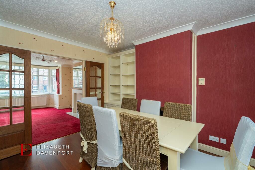 4 bedroom terraced house for sale in Allesley Old Road, Chapelfields, CV5