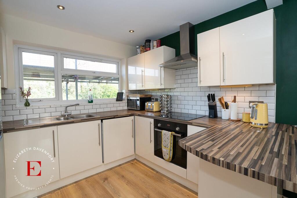 Additional property image - School Croft, Beausale, Warwick