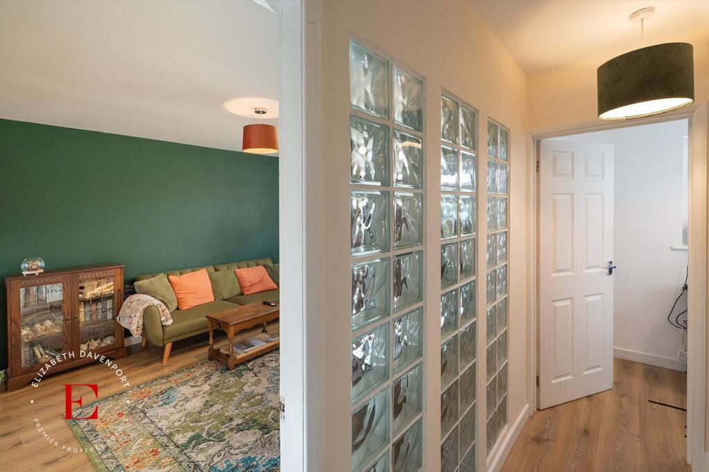 Additional property image - School Croft, Beausale, Warwick