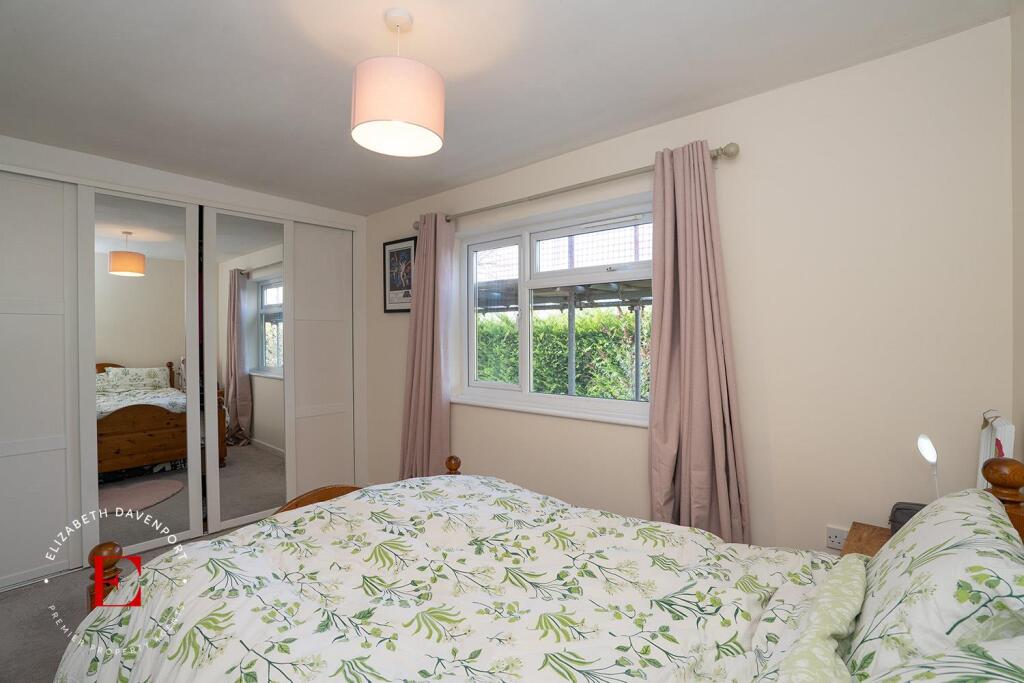 Additional property image - School Croft, Beausale, Warwick