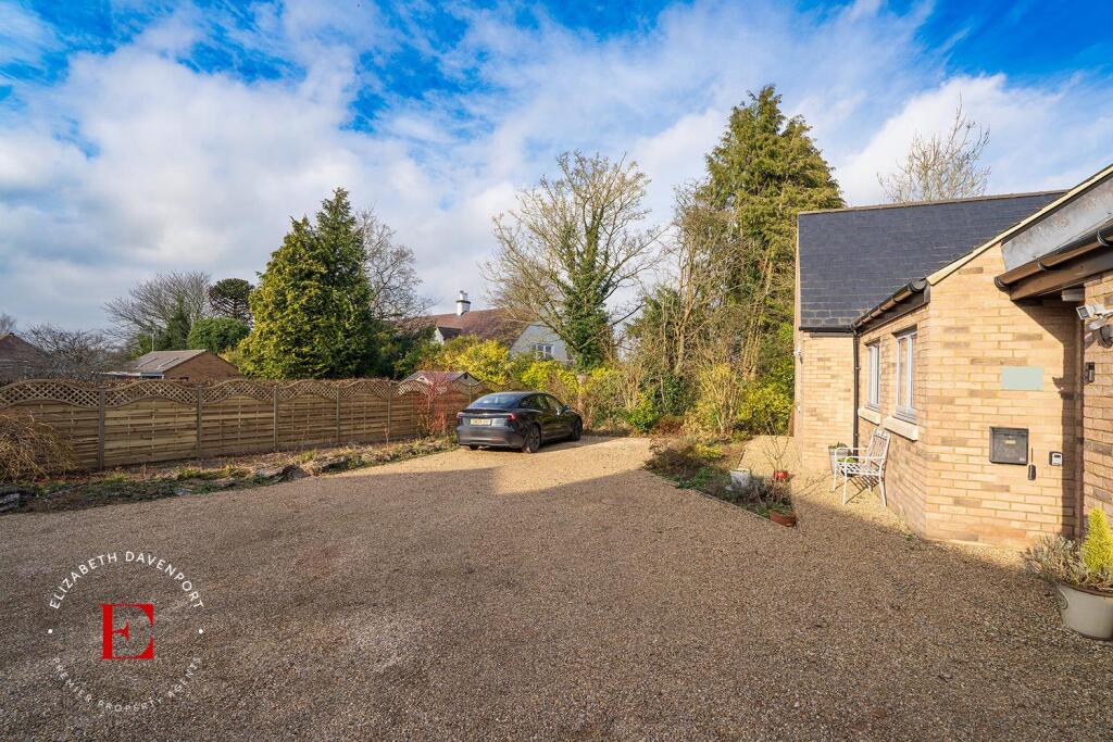 Additional property image - Cromwell Lane, Coventry