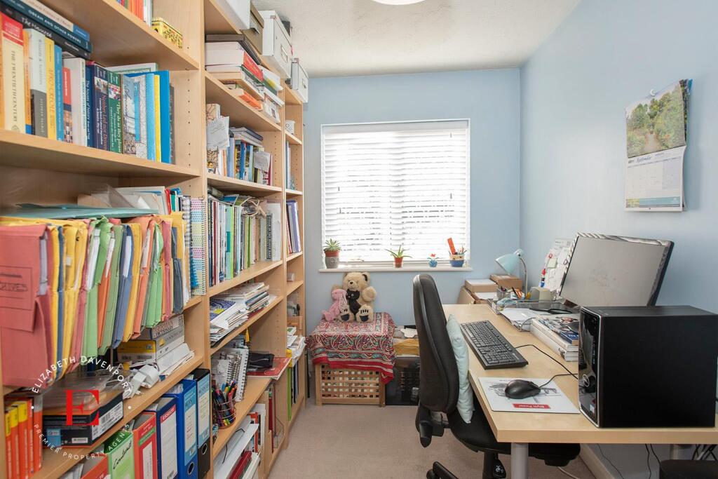 Additional property image - Reeve Drive, Kenilworth
