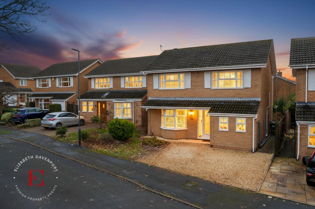 Main image of property: Monument Way, Stratford-Upon-Avon, CV37