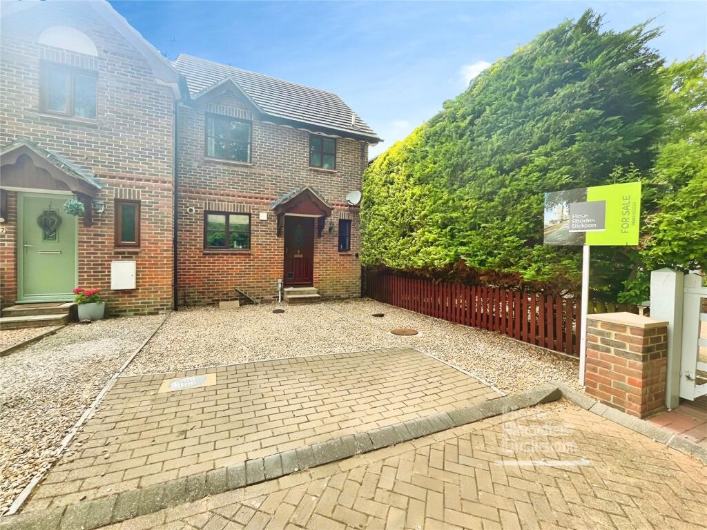 Main image of property: Stonelands Orchard, Ryde, PO33