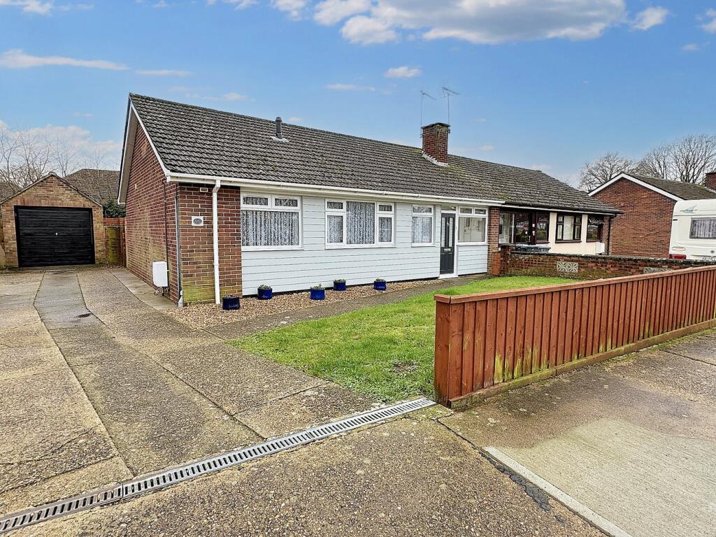 Main image of property: Blackdown Avenue, Rushmere St Andrew, Ipswich, IP5