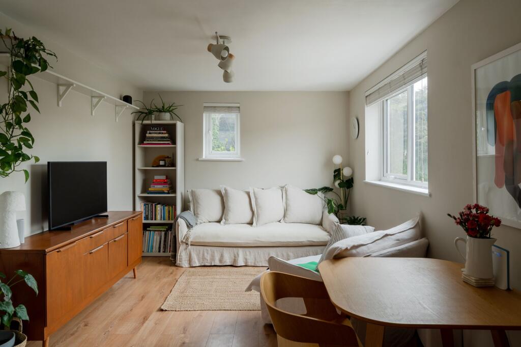 Main image of property: Willow Court, Trinity Close, Leytonstone, London, E11