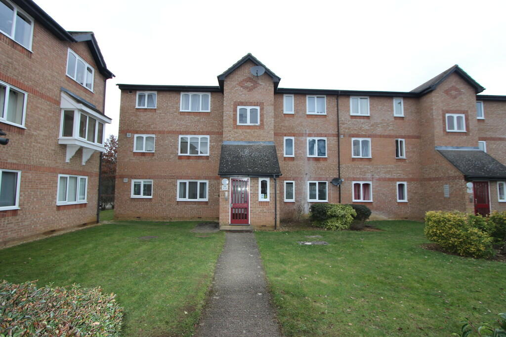 Main image of property: Wedgewood Road, Hitchin