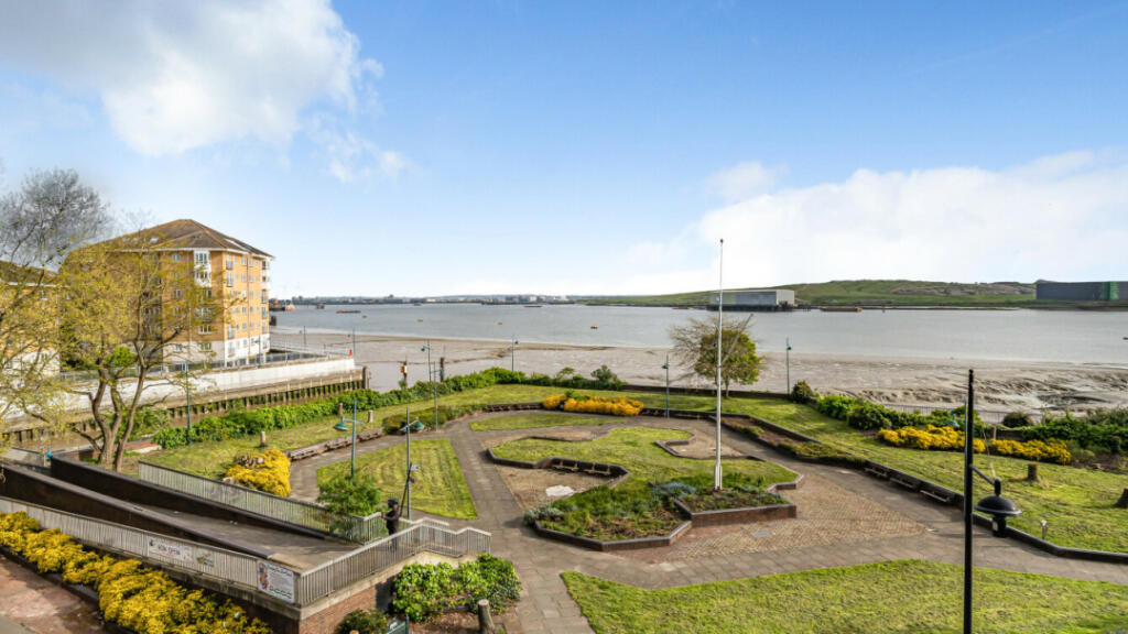 Additional property image - Gala Court, Erith High Street, Erith, DA8 1FE