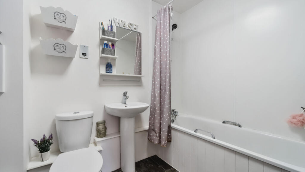 Additional property image - Sidcup High Street, Sidcup, DA14 6DZ