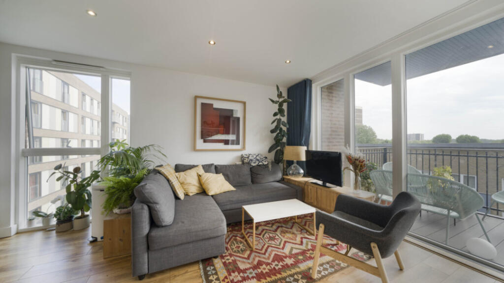 Main image of property: Pamela Street, Haggerston, E8 4FL