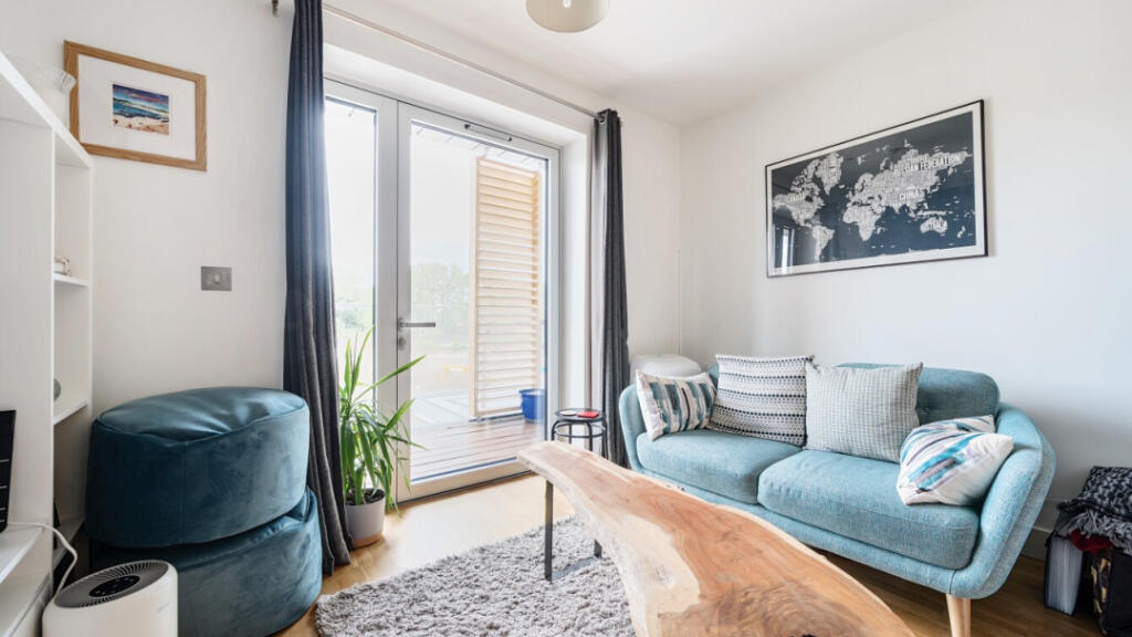 Main image of property: Love Lane, Woolwich, SE18 6GZ