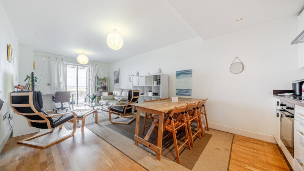 Main image of property: 20 Love Lane, Woolwich, SE18 6GZ